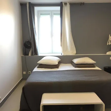 Chambres D'hotes Les Cedres Frühstückspension *